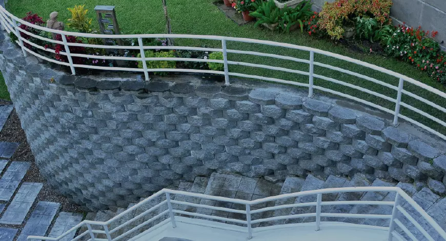 muro-contencion-paseo-santa-lucia